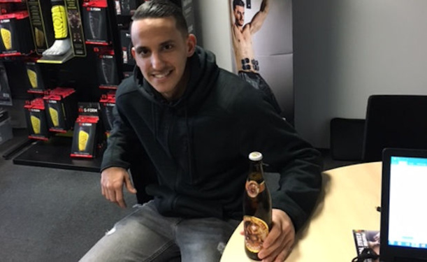 Anthony Comte n'a pas pris soin que de son corps chez Sport-Protech.com Anthony Comte n'a pas pris soin que de son corps chez Sport-Protech.com