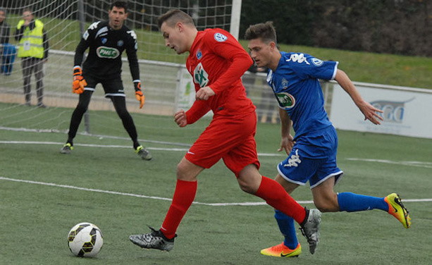 Charbonnet (AS Misérieux-Trévoux) n'est plus très loin Charbonnet (AS Misérieux-Trévoux) n'est plus très loin
