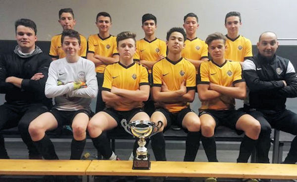 Le U17 de Futsal Saône Mont d'Or viseront le titre à Seyssinet