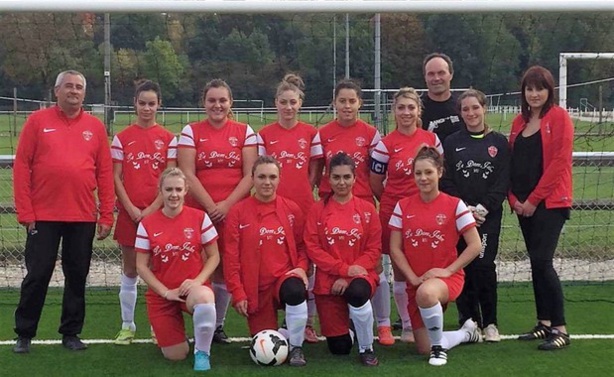 Féminines à 8 - Le FC MAS RILLIER pour le plaisir Féminines à 8 - Le FC MAS RILLIER pour le plaisir