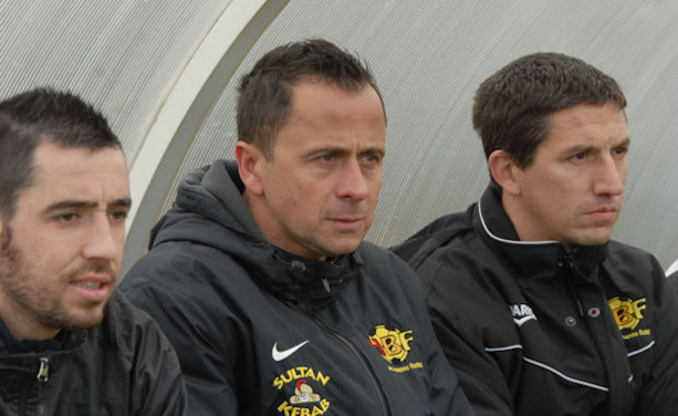 Ca se complique pour Laurent Desfayes et Hautre-Brévenne Foot Ca se complique pour Laurent Desfayes et Hautre-Brévenne Foot