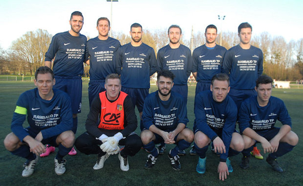 FC Chaponnay-Marenne B FC Chaponnay-Marenne B