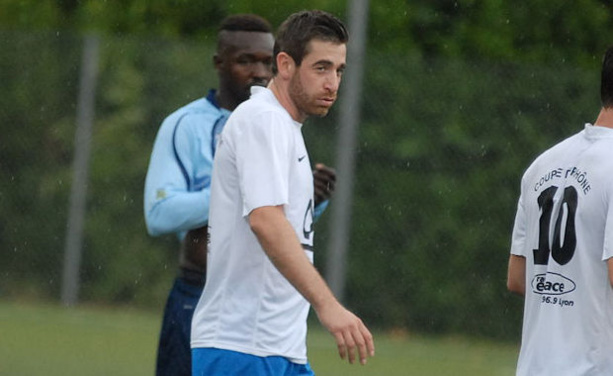 Brice Ducarre a délivré le FC Limonest en marquant l'unique but de la rencontre contre le FC Mendes-Lozère Brice Ducarre a délivré le FC Limonest en marquant l'unique but de la rencontre contre le FC Mendes-Lozère