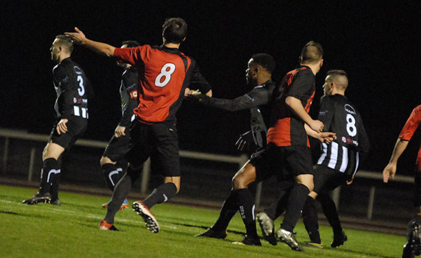 CHASSIEU-DECINES espère encore, MISERIEUX-TREVOUX lâche du lest CHASSIEU-DECINES espère encore, MISERIEUX-TREVOUX lâche du lest