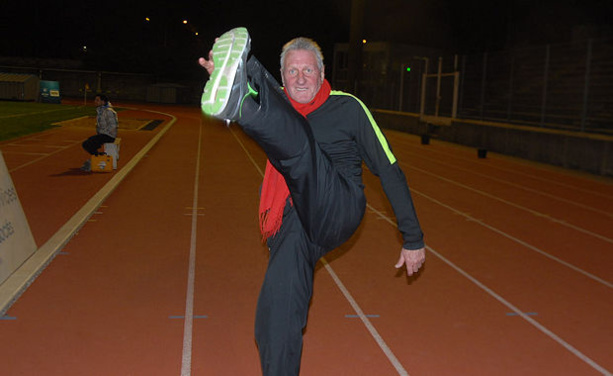 Quand Jean-Marie Mallet se prend pour Chuck Norris Quand Jean-Marie Mallet se prend pour Chuck Norris