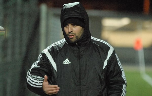 Khalil Nechad, l'entraîneur du FC Ménival Khalil Nechad, l'entraîneur du FC Ménival