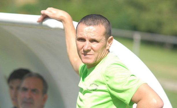 Victor Pedreiro, l'entraîneur du FC Chaponnay-Marennes