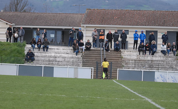 PE – Poule A – Le FC CORBAS n’y arrive plus, le FC SUD-OUEST y croit encore PE – Poule A – Le FC CORBAS n’y arrive plus, le FC SUD-OUEST y croit encore