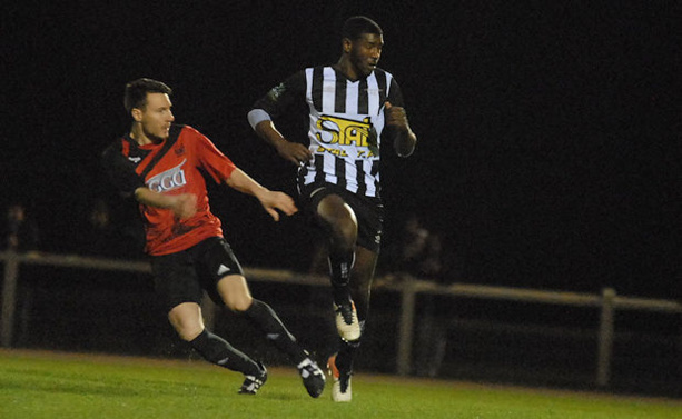 Assef est a six buts avec le Chassieu-Décines FC Assef est a six buts avec le Chassieu-Décines FC