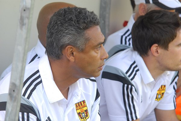 Compo&Petite Phrase (CFA2) - C. SCHEIWE : "A MENDES, tu gagnes o tu perds !" Compo&Petite Phrase (CFA2) - C. SCHEIWE : "A MENDES, tu gagnes o tu perds !"