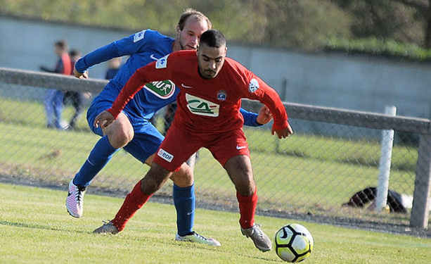 Avec 22 buts en 19 journées, Adel Flidj est leader du classement des buteurs départementaux Avec 22 buts en 19 journées, Adel Flidj est leader du classement des buteurs départementaux