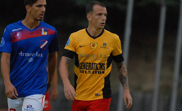 Nicolas Suchet postule Nicolas Suchet postule