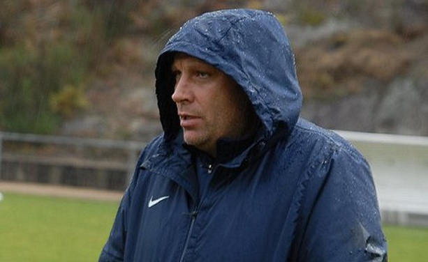 Avant Match CFA2 - JM PICOLLET : "Ne pas se masturber le cerveau..." Avant Match CFA2 - JM PICOLLET : "Ne pas se masturber le cerveau..."