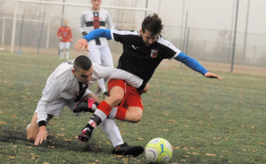 Le match aller avait donné lieu à une belle bataille au milieu de terrain, remportée par l'ES Chaponost Le match aller avait donné lieu à une belle bataille au milieu de terrain, remportée par l'ES Chaponost