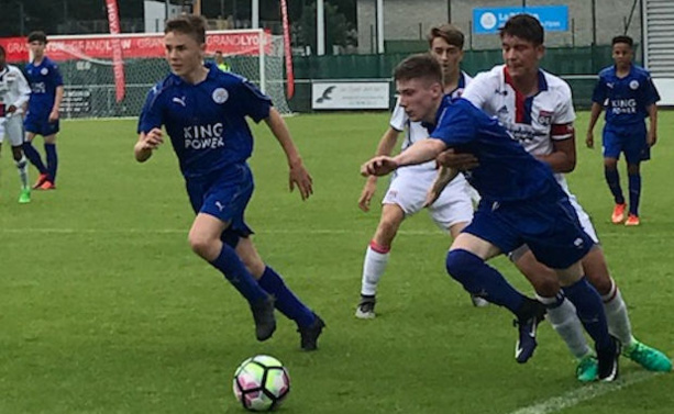 Challenge PIANA U15 - Une première journée arrosée... Mais pas que d'eau !