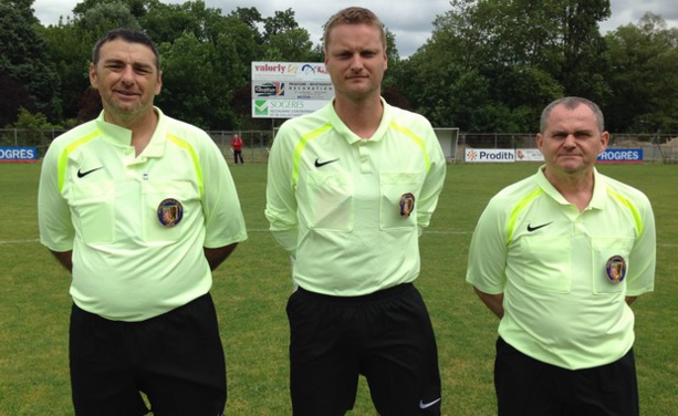 Les arbitres de la rencontre