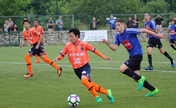 Tournoi INTERNATIONAL U15 NEUVILLE - L'ESPANYOL BARCELONE fait carton plein !  Tournoi INTERNATIONAL U15 NEUVILLE - L'ESPANYOL BARCELONE fait carton plein !