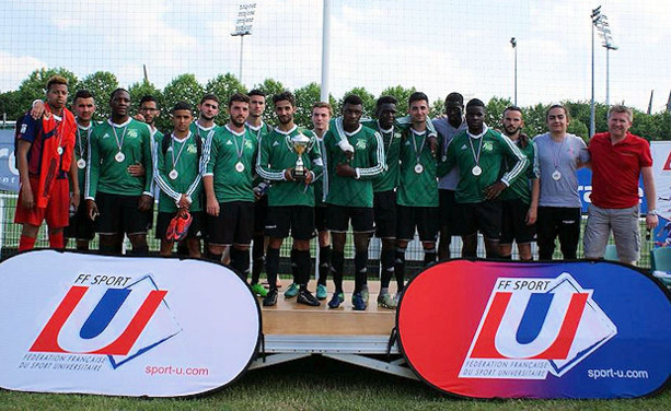 UNIVERSITAIRES - Un titre et des places d'honneur pour les LYONNAIS UNIVERSITAIRES - Un titre et des places d'honneur pour les LYONNAIS