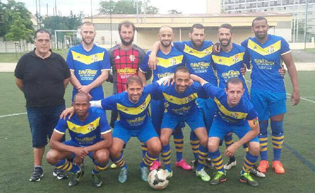 Groupement Lyon-Métropole - Une Coupe pour Les BUERS ! Groupement Lyon-Métropole - Une Coupe pour Les BUERS !