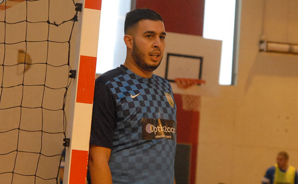 Livre Monfoot69 de la saison - Malik KHEMAR (AS Minguettes Futsal) a passé commande ! Livre Monfoot69 de la saison - Malik KHEMAR (AS Minguettes Futsal) a passé commande !
