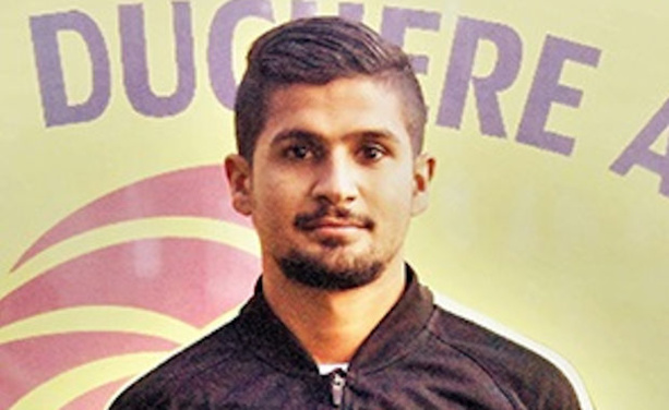 Livre d'Or Monfoot69 2016-2017 - Salah MILOUDI (U19 Lyon-Duchère AS) a commandé son exemplaire Livre d'Or Monfoot69 2016-2017 - Salah MILOUDI (U19 Lyon-Duchère AS) a commandé son exemplaire