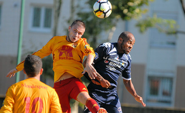 Rouvière saute plus haut que son adversaire mais c'est l'ASMFC Belfort qui s'impose au stade Joly Rouvière saute plus haut que son adversaire mais c'est l'ASMFC Belfort qui s'impose au stade Joly