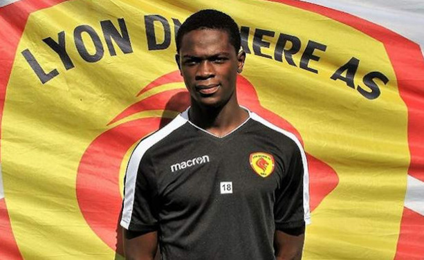 Lyon-Duchère AS - Youssopha N'DIAYE comme Eric ABIDAL Lyon-Duchère AS - Youssopha N'DIAYE comme Eric ABIDAL