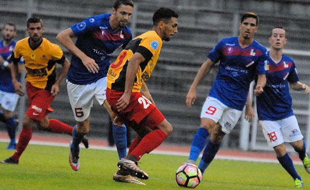 Ayari a doublé la mise de la tête pour Lyon-Duchère AS Ayari a doublé la mise de la tête pour Lyon-Duchère AS