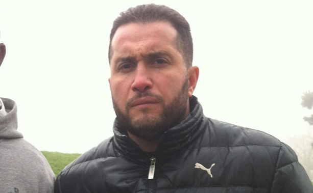 Zak Ifouzar, l'entraîneur du FC Pays-Viennois Zak Ifouzar, l'entraîneur du FC Pays-Viennois