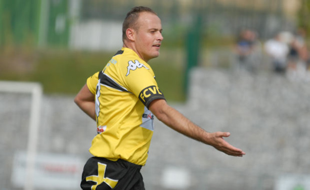 R3 - Trois questions à Flo LARDELLIER (FC Val Lyonnais) : "Enfin trouvé le club qui me correspondait !" R3 - Trois questions à Flo LARDELLIER (FC Val Lyonnais) : "Enfin trouvé le club qui me correspondait !"