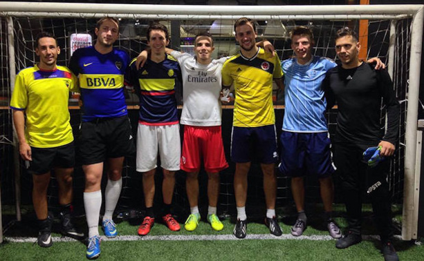 La Team "Qui m'aime me suive" vainqueur du tournoi Consolante La Team "Qui m'aime me suive" vainqueur du tournoi Consolante