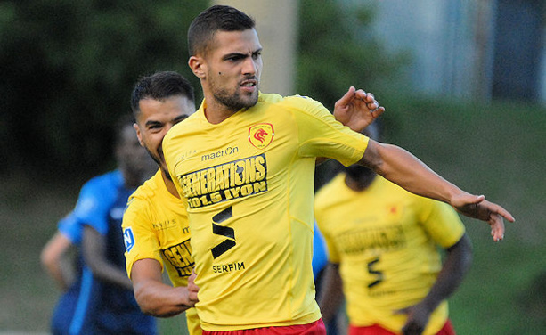 Mathieu Ezikian fera son retour après avoir purgé sa suspension la semaine dernière contre Consolat Mathieu Ezikian fera son retour après avoir purgé sa suspension la semaine dernière contre Consolat