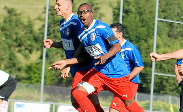 Yann Mbounchta, le magicien de l'AS Bellecour-Perrache Yann Mbounchta, le magicien de l'AS Bellecour-Perrache