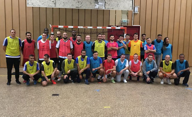 Les ECHOS des clubs - A la découverte du... Futsal ! Les ECHOS des clubs - A la découverte du... Futsal !