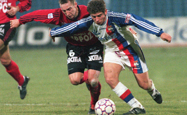 Média - Cédric BARDON : "J'ai vite compris que je devais arrêter dans le foot amateur..." Média - Cédric BARDON : "J'ai vite compris que je devais arrêter dans le foot amateur..."