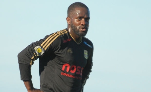 Auteur d'un doublé dans le derby face au FC Villefranche, son ancien club, le sanpriot Gbaguidi pointe désormais à la troisième place du classement des buteurs nationaux Auteur d'un doublé dans le derby face au FC Villefranche, son ancien club, le sanpriot Gbaguidi pointe désormais à la troisième place du classement des buteurs nationaux