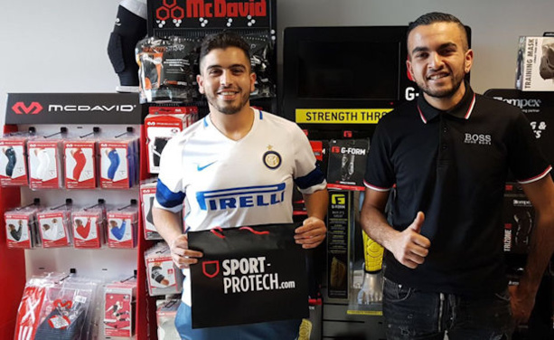Idriss Saidi (Futsal Mornant) est passé en compagnie d'un ami Idriss Saidi (Futsal Mornant) est passé en compagnie d'un ami