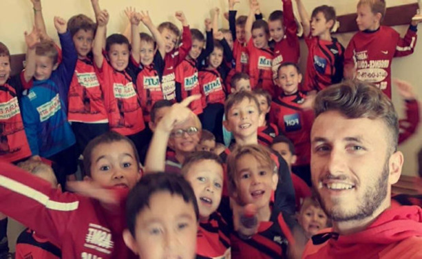 ECHOS des CLUBS - Coup de frais avec les U7 de l'AS MISERIEUX-TREVOUX ECHOS des CLUBS - Coup de frais avec les U7 de l'AS MISERIEUX-TREVOUX