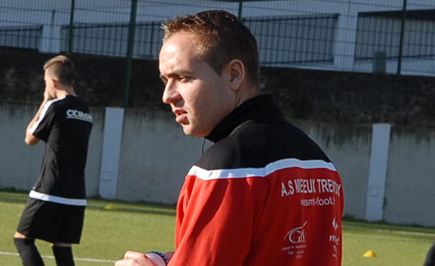 Kevin Garnier, l'entraîneur du U19 de l'AS Misérieux-Trévoux