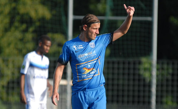 MERCATO 2017 - Un départ au FC VILLEFRANCHE MERCATO 2017 - Un départ au FC VILLEFRANCHE