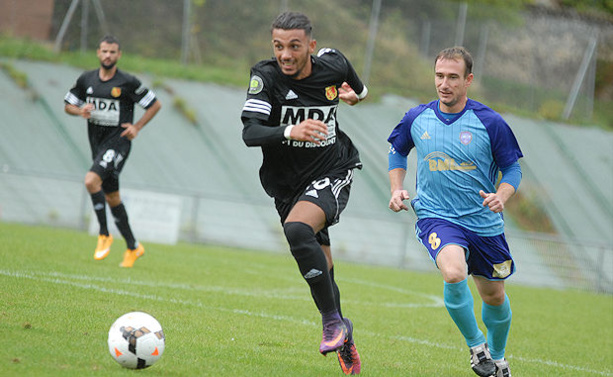 L'ex-sanpriot David Meneceur va faire sa première apparition dans le groupe de N2 à l'occasion du déplacement au FC Annecy L'ex-sanpriot David Meneceur va faire sa première apparition dans le groupe de N2 à l'occasion du déplacement au FC Annecy