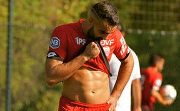 ANCIENS - Première feuille en L1 pour Oussama ABDELDJELIL ANCIENS - Première feuille en L1 pour Oussama ABDELDJELIL