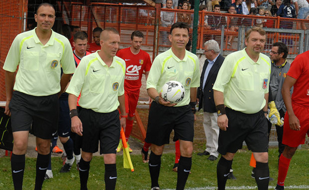 ARBITRAGE - 22 nouveaux sifflets dans le DISTRICT ! ARBITRAGE - 22 nouveaux sifflets dans le DISTRICT !