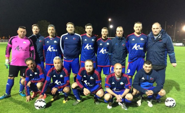 ECHOS des CLUBS - Les VETERANS de l'O. SAINT-GENIS LAVAL se rebiffent et enchaînent ECHOS des CLUBS - Les VETERANS de l'O. SAINT-GENIS LAVAL se rebiffent et enchaînent