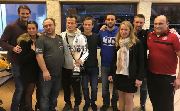 Souvenir Aïssa BOUSOUAR - Les SOMNAMBULES au bout de l'amitié Souvenir Aïssa BOUSOUAR - Les SOMNAMBULES au bout de l'amitié