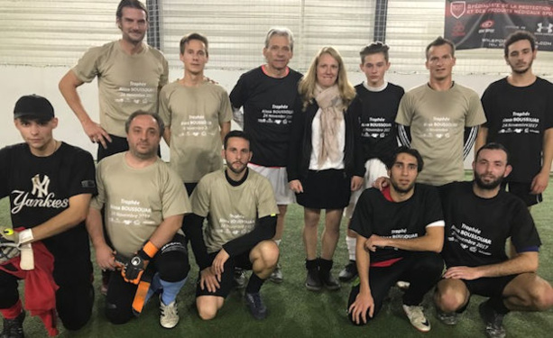 Souvenir Aïssa BOUSOUAR - Les SOMNAMBULES au bout de l'amitié Souvenir Aïssa BOUSOUAR - Les SOMNAMBULES au bout de l'amitié