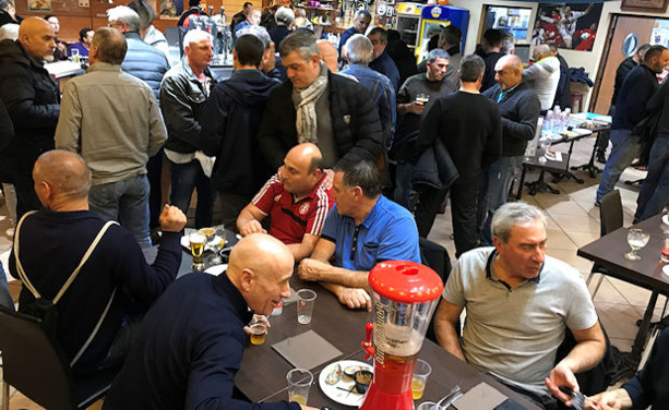 Souvenir Aïssa BOUSOUAR - Les SOMNAMBULES au bout de l'amitié Souvenir Aïssa BOUSOUAR - Les SOMNAMBULES au bout de l'amitié