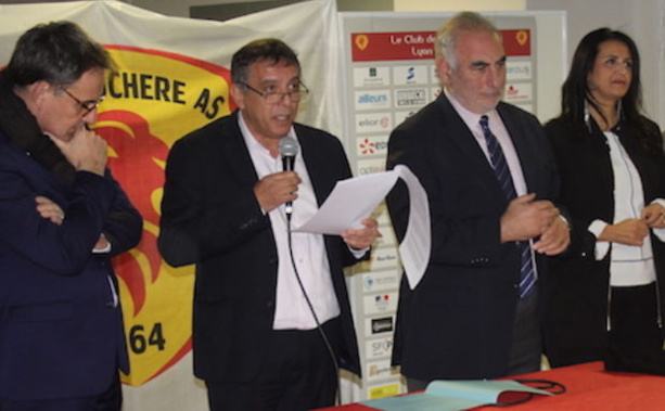 Les ECHOS des CLUBS - Le MAIRE de LYON en visite à La DUCH Les ECHOS des CLUBS - Le MAIRE de LYON en visite à La DUCH