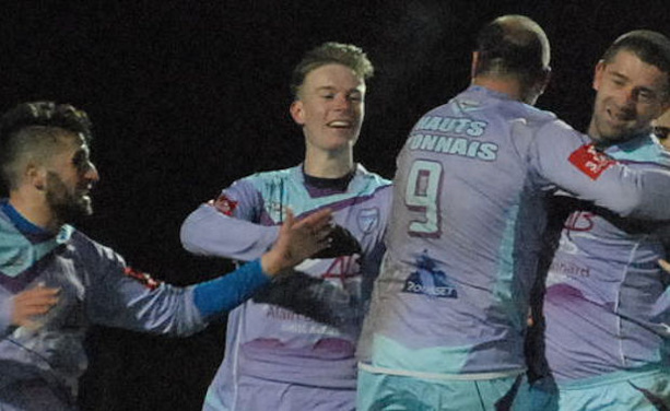 Thomas Molière reste placé avec la réserve de Hauts-Lyonnais Thomas Molière reste placé avec la réserve de Hauts-Lyonnais