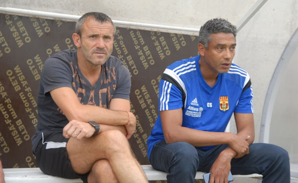 Eric Guichard et Christian Scheiwe, l'un a le sourire après son match du week-end, l'autre moins. Eric Guichard et Christian Scheiwe, l'un a le sourire après son match du week-end, l'autre moins.